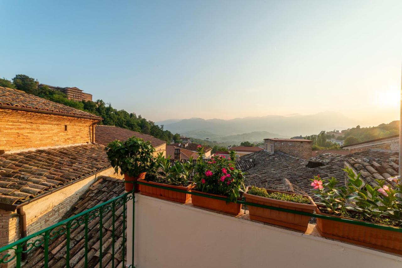 Nel Vicolo Luxury B&B Penne Exterior foto